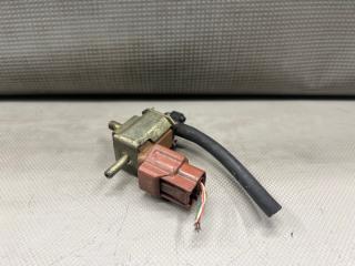 Фото запчасти вакуумный клапан Nissan CEFIRO контрактная запчасть Запчасть вакуумный клапан Nissan CEFIRO