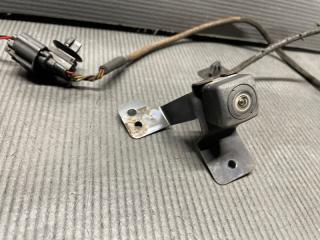 Камера переднего вида Nissan ELGRAND E52 QR25 284F1 1JB1A 2 ракурс