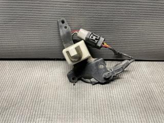 Камера переднего вида Toyota ALPHARD ANH10 2AZ 86790-58070 1 ракурс