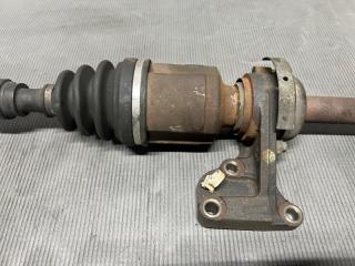 Привод правый передний Mazda MPV LW3W L3 GP082550X 2 ракурс