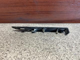 Заглушка полоза сдвижной двери левая задняя Toyota ALPHARD ANH10, ANH15, MNH10, MNH15 2AZ 68374-58010 5 ракурс