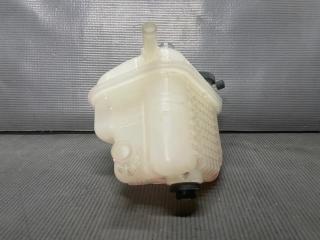 Бачок расширительный Toyota PRIUS ZVW50, ZVW51, ZVW55 2ZR 164A2-37012 2 ракурс Бачок расширительный Toyota PRIUS ZVW50, ZVW51, ZVW55 2ZR 164A2-37012 2 ракурс