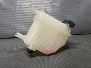 Бачок расширительный Toyota PRIUS ZVW50, ZVW51, ZVW55 2ZR 164A2-37012 3 ракурс Бачок расширительный Toyota PRIUS ZVW50, ZVW51, ZVW55 2ZR 164A2-37012 3 ракурс