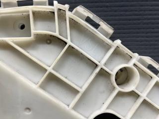 Крепление бампера левое переднее Toyota VOXY ZRR70 3ZR 52116-28140 2 ракурс