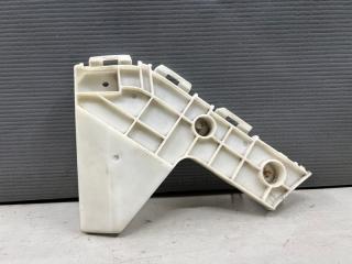 Крепление бампера левое переднее Toyota VOXY ZRR70 3ZR 52116-28140 1 ракурс