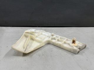 Крепление бампера правое переднее Toyota VOXY ZRR70 3ZR 52115-28140 4 ракурс