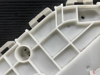 Крепление бампера правое переднее Toyota VOXY ZRR70 3ZR 52115-28140 2 ракурс