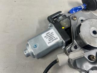 Стеклоподъемник правый передний Nissan SKYLINE V35, NV35, PV35, HV35 VQ25 80720-AR000 3 ракурс