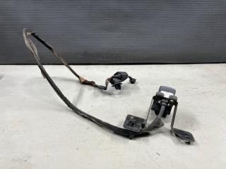 Камера переднего вида Nissan ELGRAND E52 QR25 284F1 1JB1A 5 ракурс
