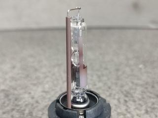 Лампа ксенон Toyota NADIA ACN15 81128-44170, D2R 4 ракурс
