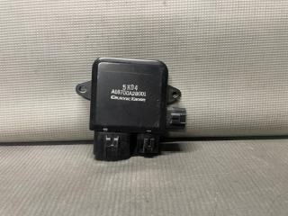 Запчасть блок управления вентилятором охлаждения Nissan SERENA