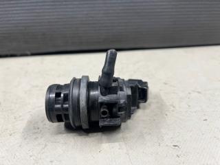 Мотор бачка омывателя Toyota AQUA NHP10 1NZ 85330-60160 2 ракурс