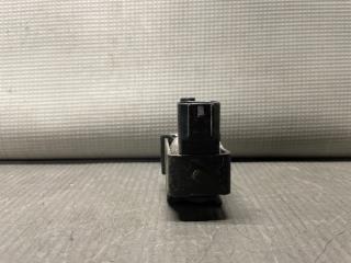 Вакуумный клапан Toyota ALPHARD ANH10, ANH15 2AZ 25860-28010 2 ракурс Вакуумный клапан Toyota ALPHARD ANH10, ANH15 2AZ 25860-28010 2 ракурс
