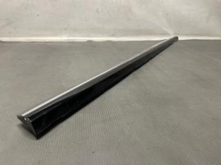 Молдинг на дверь правый передний Lexus LS460 USF40 75071-50050 2 ракурс