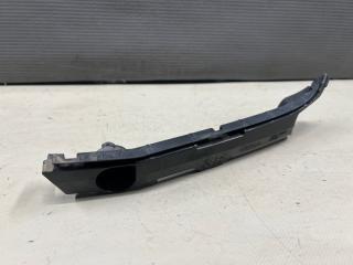 Крепление бампера правое переднее Toyota ISIS ZNM10 1ZZ 52115-44070 3 ракурс