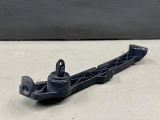 Крепление бампера левое переднее Toyota ISIS ZNM10 1ZZ 52116-44070 5 ракурс