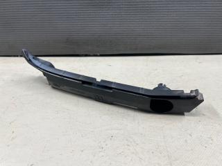 Крепление бампера левое переднее Toyota ISIS ZNM10 1ZZ 52116-44070 3 ракурс