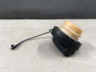 Крышка бензобака Toyota VOXY ZRR70, ZRR75 3ZR 77300-52030 4 ракурс
