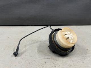 Крышка бензобака Toyota VOXY ZRR70, ZRR75 3ZR 77300-52030 3 ракурс