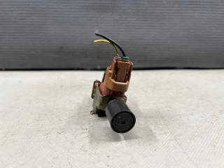 Вакуумный клапан Toyota PROGRES JCG10, JCG11, JCG15 1JZ 25860-46010 2 ракурс Вакуумный клапан Toyota PROGRES JCG10, JCG11, JCG15 1JZ 25860-46010 2 ракурс