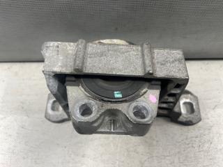 Подушка двигателя правая передняя Volvo V50 MW43 B4204S3 31375739 2 ракурс