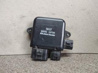 Блок управления вентилятором охлаждения Mazda MPV LW3W L3 L3361515Y, 1G061 19700 1 ракурс