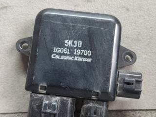 Блок управления вентилятором охлаждения Mazda MPV LW3W L3 L3361515Y, 1G061 19700 2 ракурс
