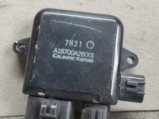 Блок управления вентилятором охлаждения Infiniti M45 Y50 VK45 21493-EH10A, A18700A28001 2 ракурс