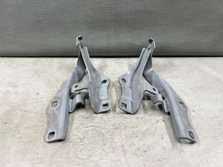 Петля капота Nissan STAGEA M35 VQ25 65401AL500 1 ракурс Петля капота Nissan STAGEA M35 VQ25 65401AL500 1 ракурс