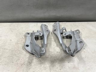 Петля капота Nissan STAGEA M35 VQ25 65401AL500 2 ракурс Петля капота Nissan STAGEA M35 VQ25 65401AL500 2 ракурс