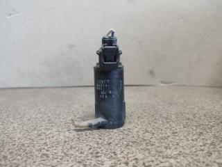 Мотор бачка омывателя Toyota VOXY AZR60, AZR65 1AZ 85330-60140 2 ракурс