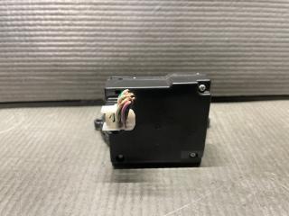 Датчик положения руля Toyota PRIUS ZVW30 2ZR 89245-74020 4 ракурс