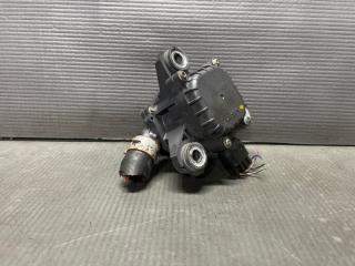 Помпа инвертора Toyota PRIUS ZVW30 2ZR G9040-48020 3 ракурс
