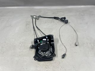 Доводчик двери правый задний Toyota NOAH AZR60, AZR65 1AZ 69631-28010 1 ракурс