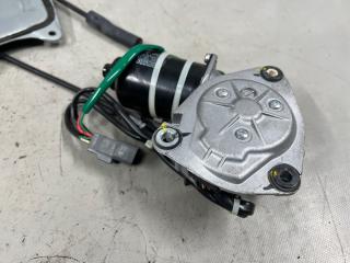 Доводчик двери правый задний Toyota ISIS ZNM10, ANM10, ANM15, ZGM10, ZGM11, ZGM15 1ZZ 85005-44010 2 ракурс