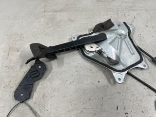 Доводчик двери правый задний Toyota ISIS ZNM10, ANM10, ANM15, ZGM10, ZGM11, ZGM15 1ZZ 85005-44010 4 ракурс