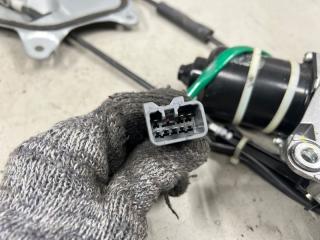 Доводчик двери правый задний Toyota ISIS ZNM10, ANM10, ANM15, ZGM10, ZGM11, ZGM15 1ZZ 85005-44010 3 ракурс