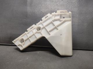 Крепление бампера правое переднее Toyota VOXY ZRR70 2ZR ,52115-28140 ,52115-28140 1 ракурс Крепление бампера правое переднее Toyota VOXY ZRR70 2ZR ,52115-28140 ,52115-28140 1 ракурс