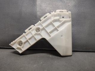 Крепление бампера правое переднее  Toyota VOXY ZRR70 2ZR ,52115-28140 ,52115-28140 1 ракурс