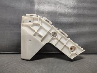 Крепление бампера левое переднее  Toyota VOXY ZRR70 2ZR ,52116-28140 ,52116-28140 1 ракурс