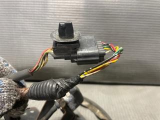 Камера переднего вида Nissan ELGRAND E52 QR25 284F1 1JB1A 5 ракурс