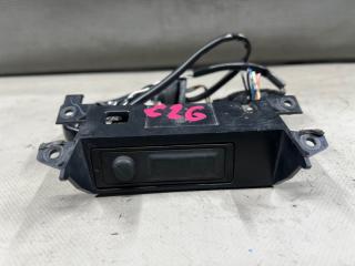 Кнопка открывания багажника Nissan SERENA