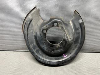 Кожух ступицы левый задний Toyota PRIUS ZVW30 2ZR 47882-12071 1 ракурс Кожух ступицы левый задний Toyota PRIUS ZVW30 2ZR 47882-12071 1 ракурс