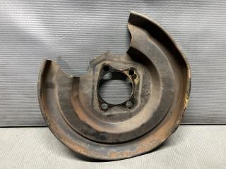 Кожух ступицы левый задний Toyota PRIUS ZVW30 2ZR 47882-12071 5 ракурс