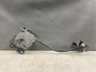 Крепление запасного колеса Toyota WISH