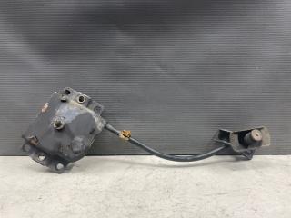 Крепление запасного колеса Toyota WISH