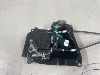 Доводчик двери правый задний Toyota NOAH AZR60, AZR65 1AZ 69631-28010 2 ракурс