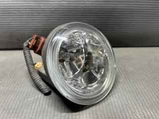 Туманка правая передняя Toyota VOXY AZR60 81211-52050, 52-040 2 ракурс