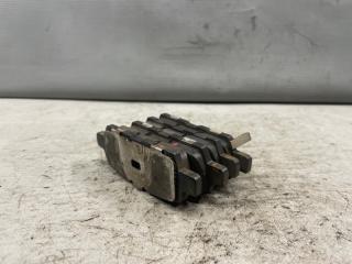 Тормозные колодки задние Nissan FUGA Y50 2 ракурс Тормозные колодки задние Nissan FUGA Y50 2 ракурс
