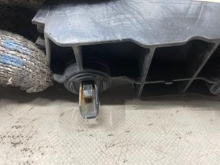 Крепление бампера правое переднее Toyota VOXY ZRR70 52116-28160 5 ракурс
